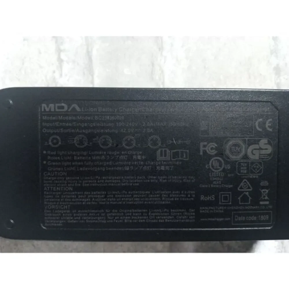 MDA Li-ion Battery Charger Model # BC238360020‎